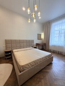 Купити квартиру, Австрійський, Липнева пл., Львів, Галицький район, id 5820077