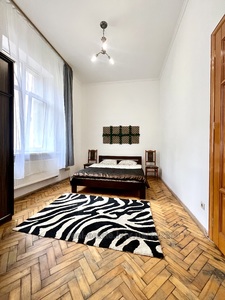 Купити квартиру, Театральна вул., Львів, Галицький район, id 5880489