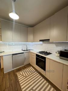 Купить квартиру, Стрыйская ул., Львов, Франковский район, id 5895984