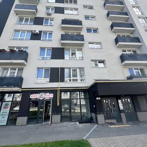Зняти комерційну нерухомість, Фасадне з окремим входом, Трускавецька вул., Львів, Франківський район, id 5837922
