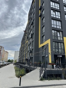 Зняти комерційну нерухомість, Житловий фонд, Залізнична вул., Львів, Залізничний район, id 5406339