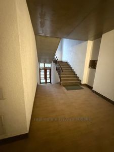 Купити квартиру, Хмельницького Б. вул., Львів, Галицький район, id 5806908