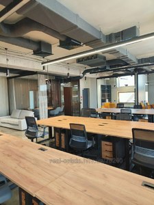 Commercial real estate for rent, Business center, Mickevicha-A-pl, Lviv, Galickiy district, id 5863631