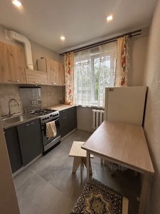 Rent an apartment, Volodimira-Velikogo-vul, Lviv, Frankivskiy district, id 5877747