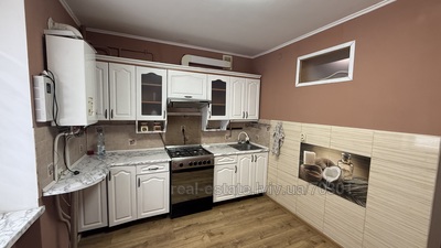 Купить квартиру, Ровная ул., Львов, Франковский район, id 5866609