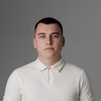 Абрамів Роман