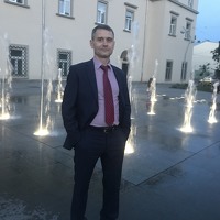 - Володимир -